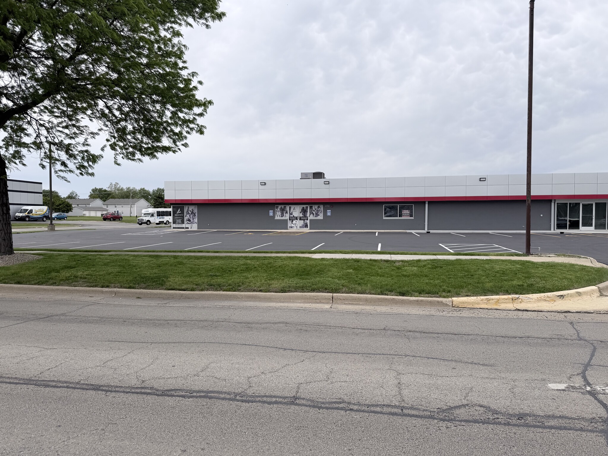 575 William Latham Dr, Bourbonnais, IL à louer Photo intérieure– Image 1 sur 1