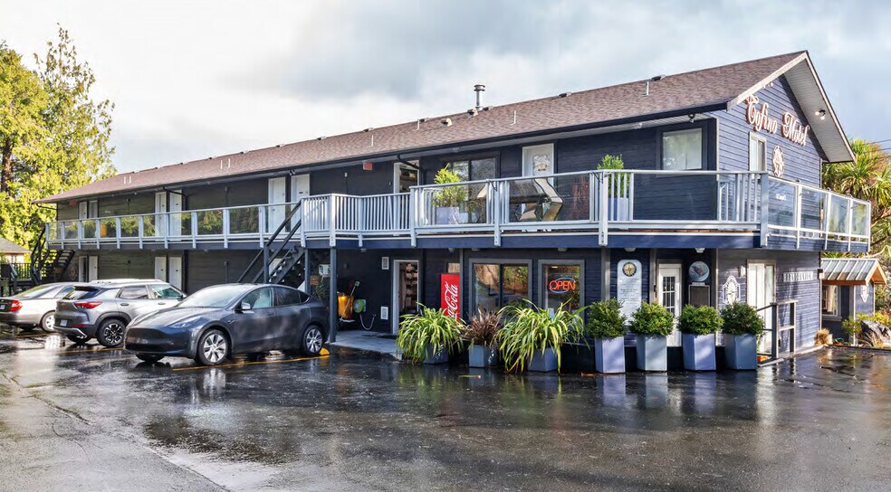 542 Campbell St, Tofino, BC à vendre - Photo de l’immeuble – Image 3 sur 13