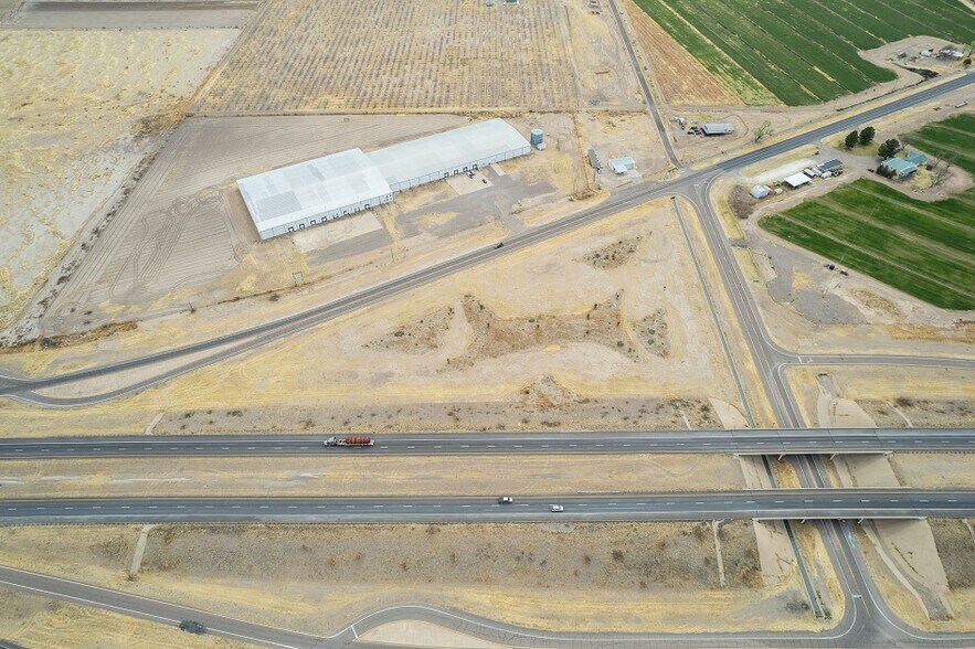 East of Balmorhea, TX, Exit 209, I-10 and Hwy 17, Balmorhea, TX à vendre - Photo de l’immeuble – Image 3 sur 21