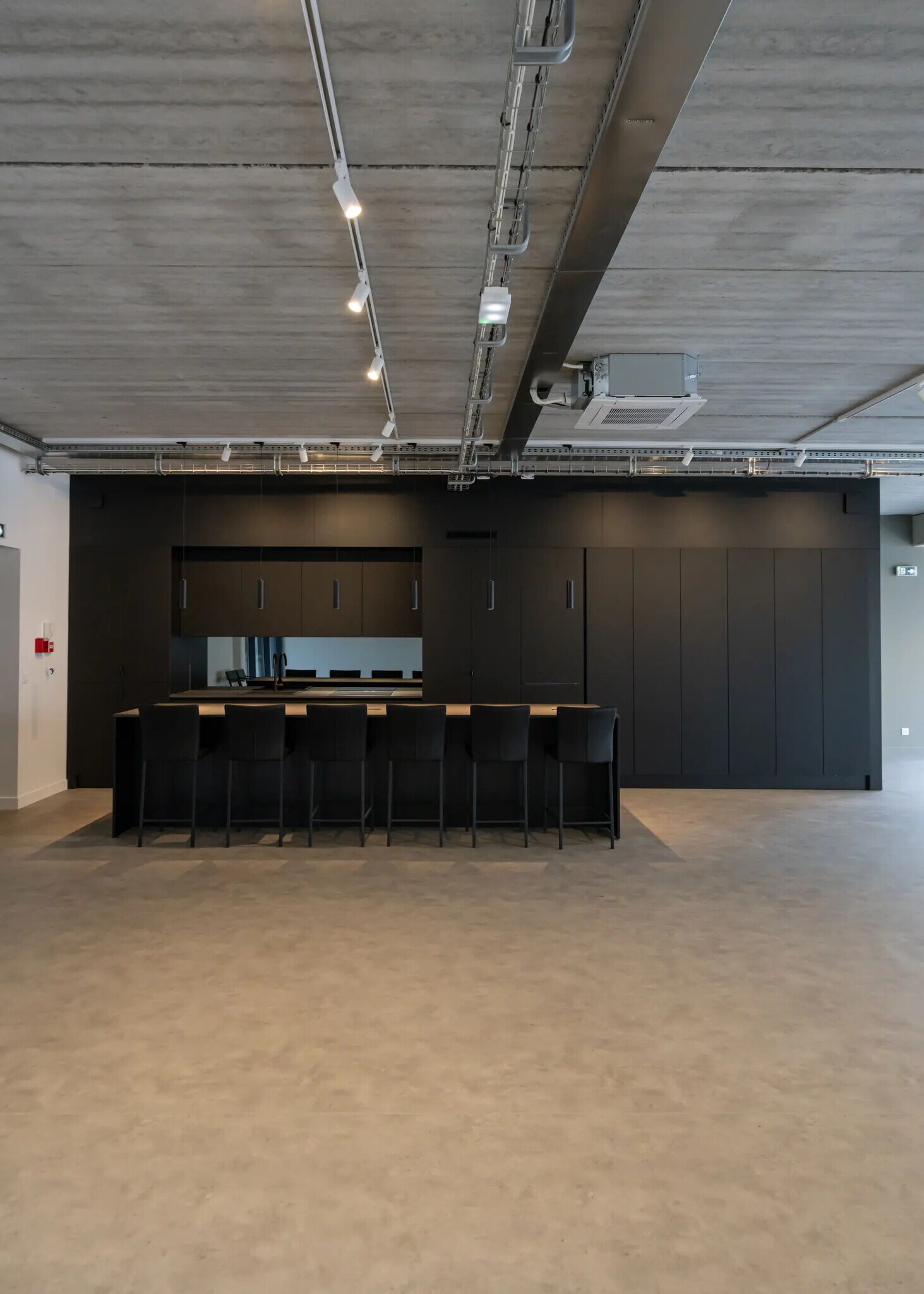 Bureau dans Reims à louer Photo intérieure– Image 1 sur 8