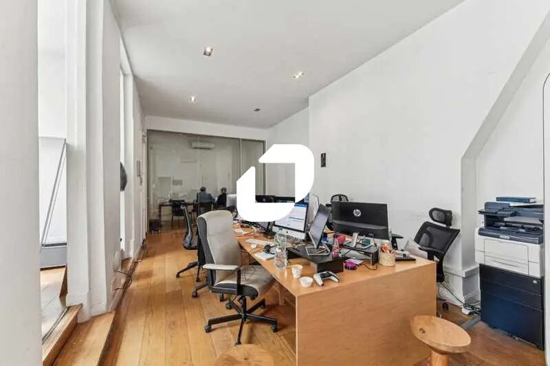Bureau dans Paris à louer - Photo de l’immeuble – Image 2 sur 15