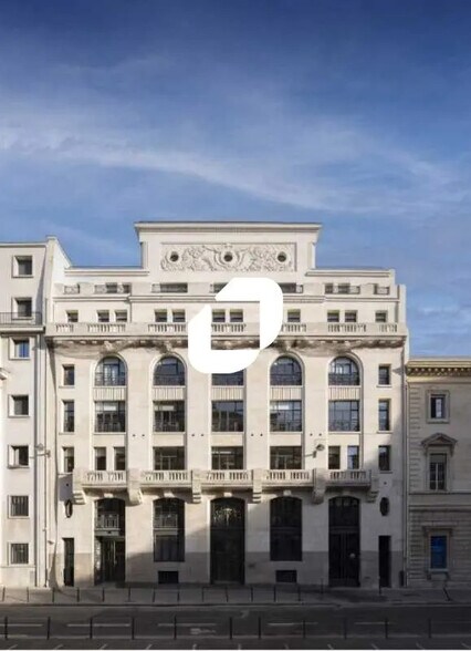 Bureau dans Paris à louer - Photo de l’immeuble – Image 1 sur 15