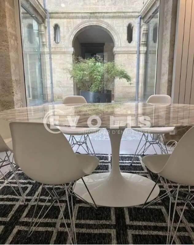 Bureau dans Bordeaux à vendre Photo intérieure– Image 1 sur 12