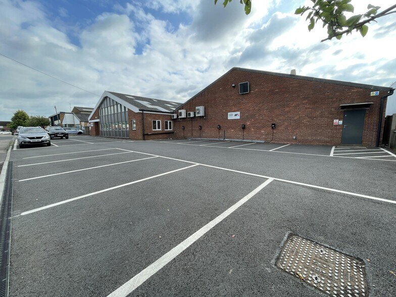 Bodmin Rd, Coventry à vendre - Photo de l’immeuble – Image 1 sur 7