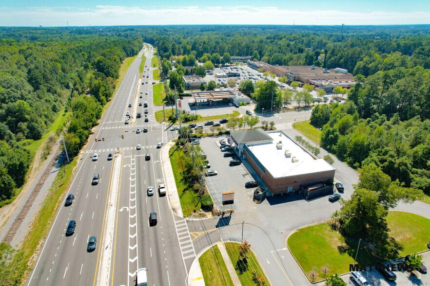 10307 Tara Blvd, Jonesboro, GA à vendre - Photo de l’immeuble – Image 2 sur 7