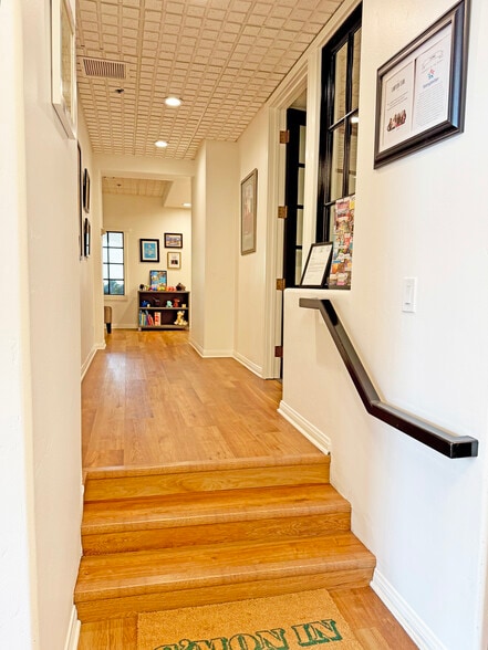 View Photo