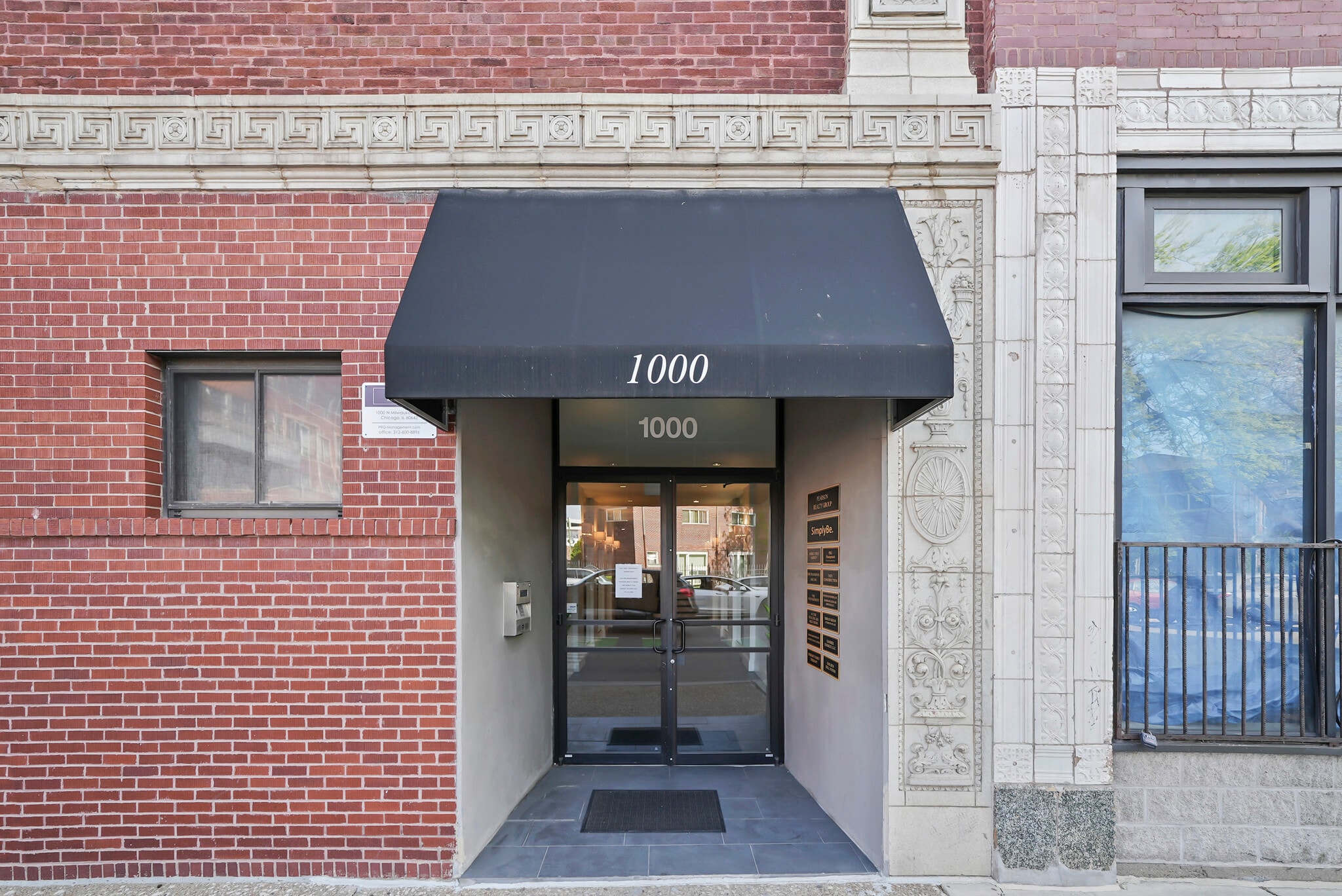 1000 N Milwaukee Ave, Chicago, IL à louer Photo de l’immeuble– Image 1 sur 38