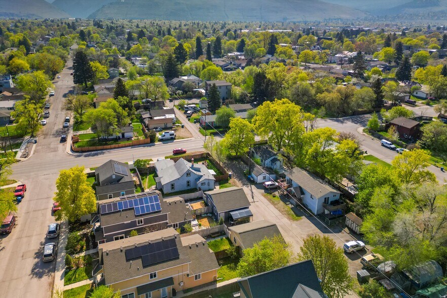 929 S Johnson St, Missoula, MT à vendre - Photo de l’immeuble – Image 2 sur 8