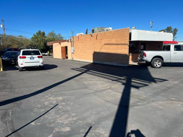 1802 S Craycroft Rd, Tucson, AZ à louer - Photo de l’immeuble – Image 3 sur 17
