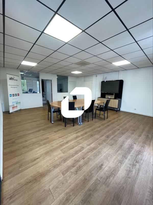 Plus de détails pour Bureau à louer