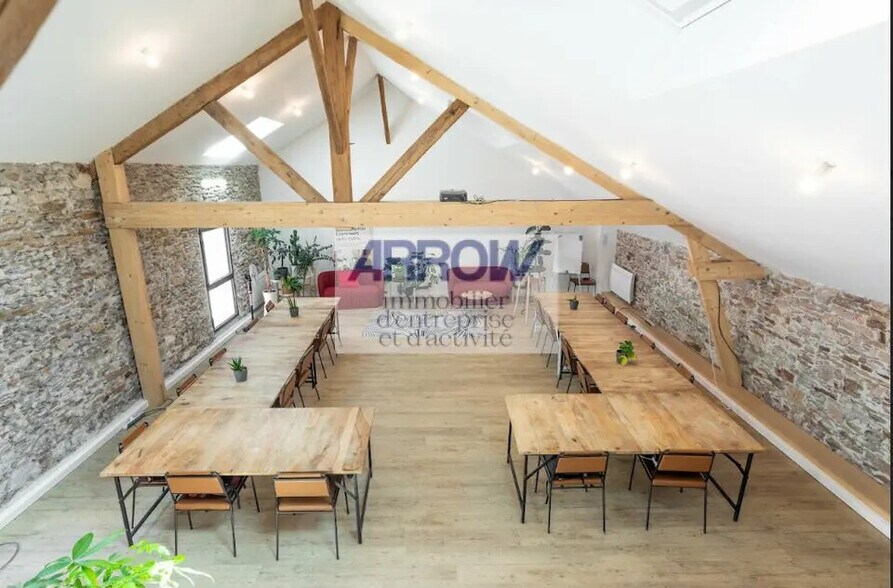 Bureau dans Nantes à louer - Photo de l’immeuble – Image 1 sur 9