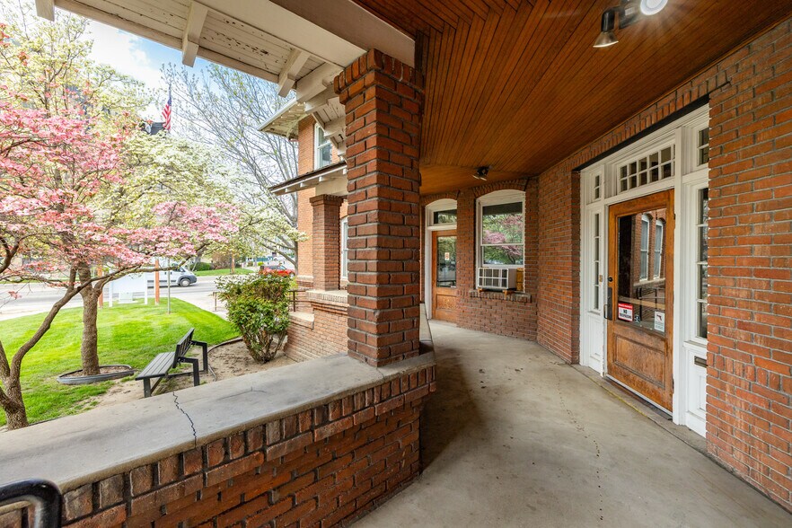 214 S Broadway Ave, Boise, ID à louer - Photo de l’immeuble – Image 2 sur 13