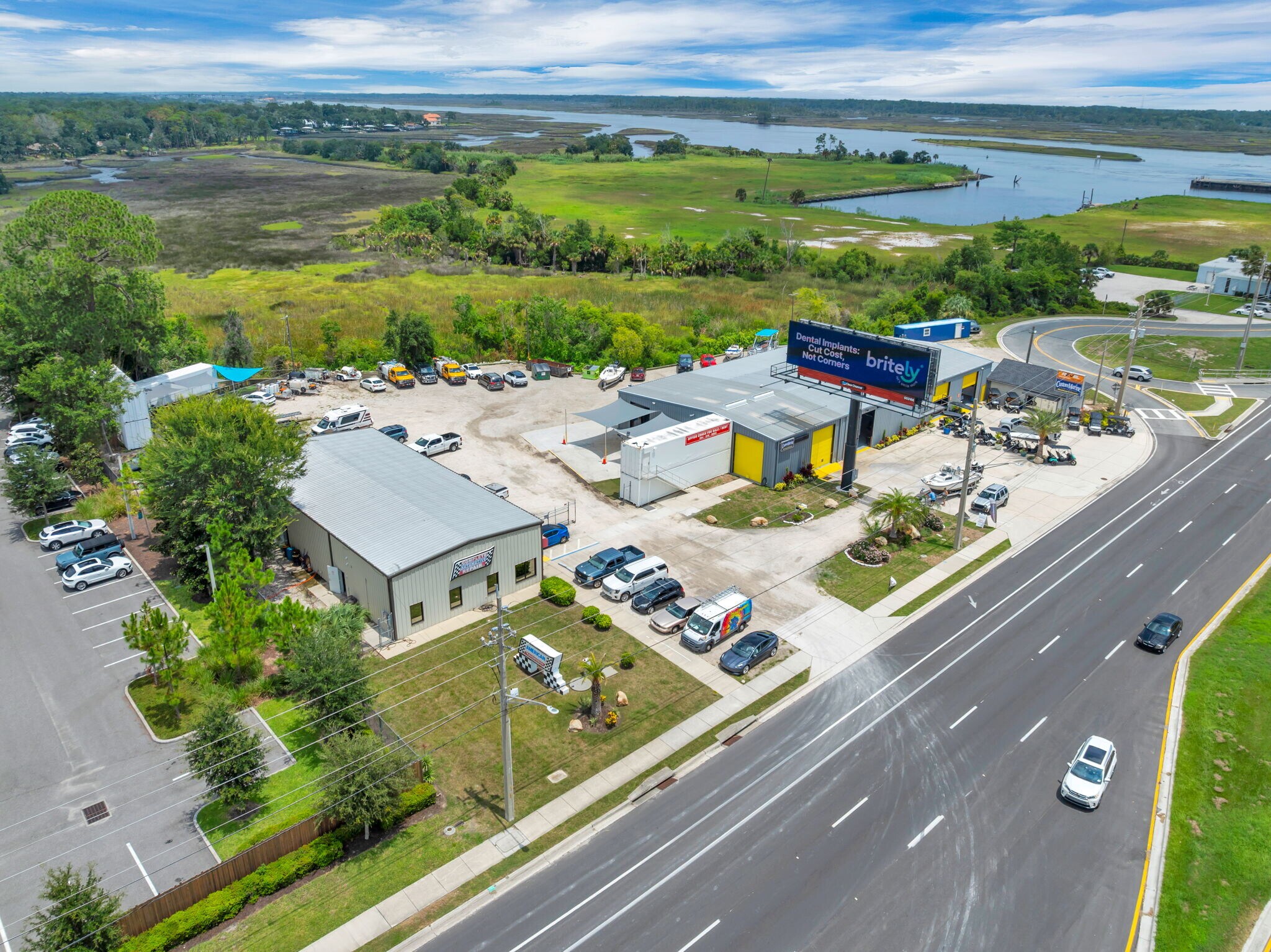 13755 & 13751 Atlantic Blvd portefeuille de 3 biens à vendre sur LoopNet.fr Aérien– Image 1 sur 20