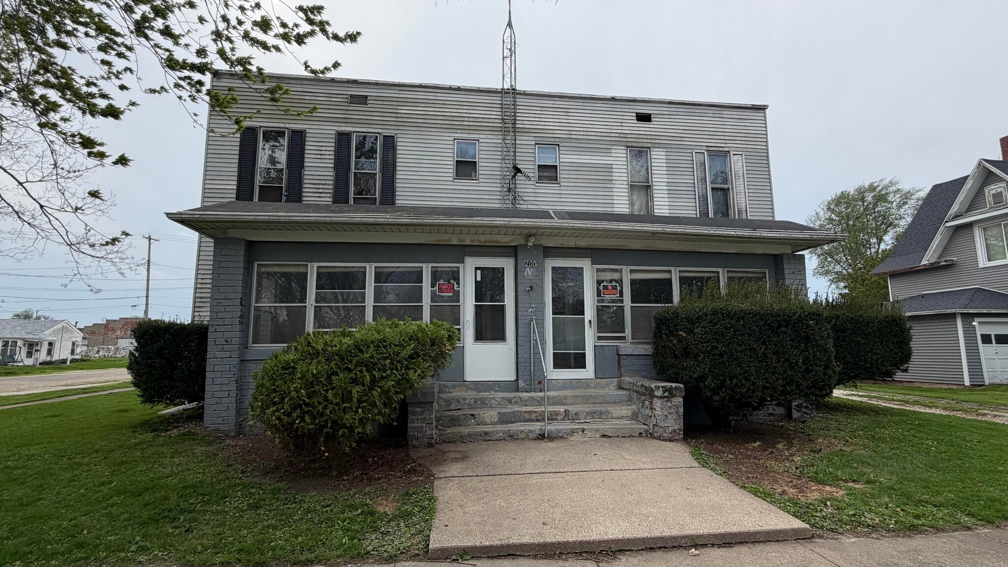 200 N Jefferson St, Abingdon, IL à vendre Photo principale– Image 1 sur 6