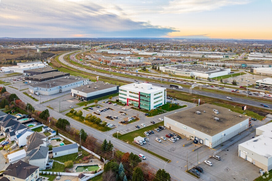 2955 Rue Jules-Brillant, Laval, QC à vendre - Aérien – Image 3 sur 17
