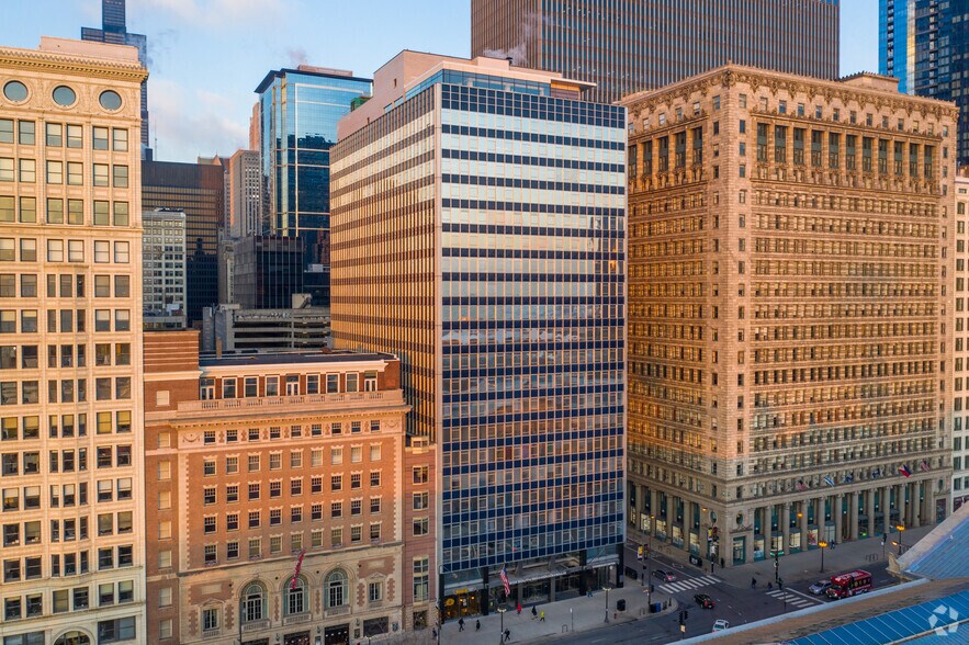 200 S Michigan Ave, Chicago, IL à louer - Photo de l’immeuble – Image 1 sur 18
