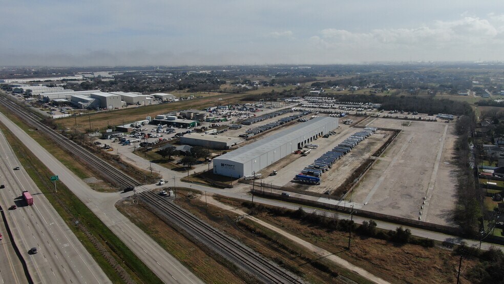 11100 Highway 225, La Porte, TX à vendre - Aérien – Image 3 sur 3