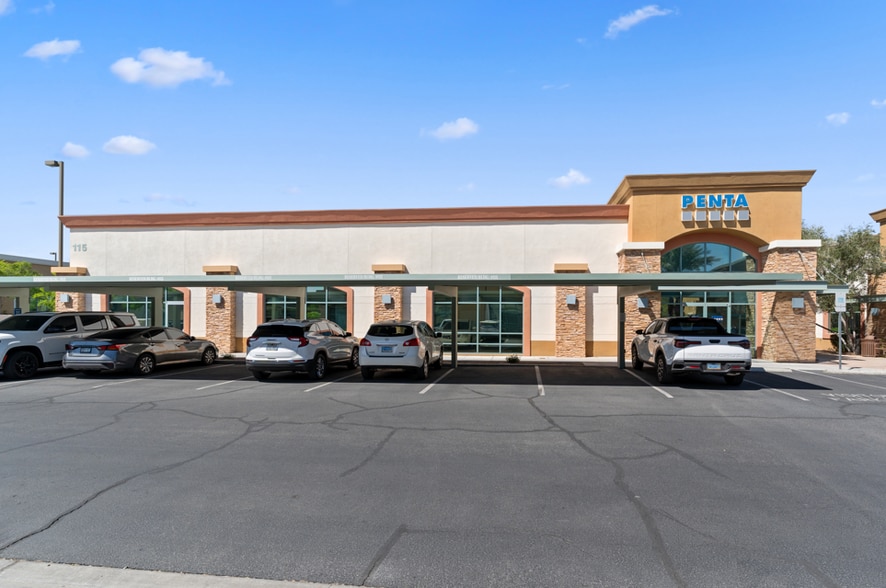 151 E Warm Springs Rd, Las Vegas, NV à vendre - Photo de l’immeuble – Image 2 sur 5