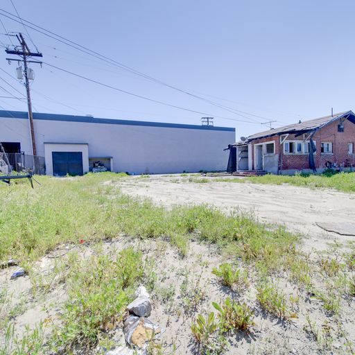 2768 108th St, Lynwood, CA à vendre - Photo de l’immeuble – Image 1 sur 7