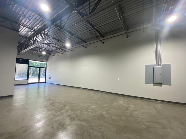 1400 S Marietta Pky SE, Marietta, GA à louer - Photo intérieure – Image 2 sur 9