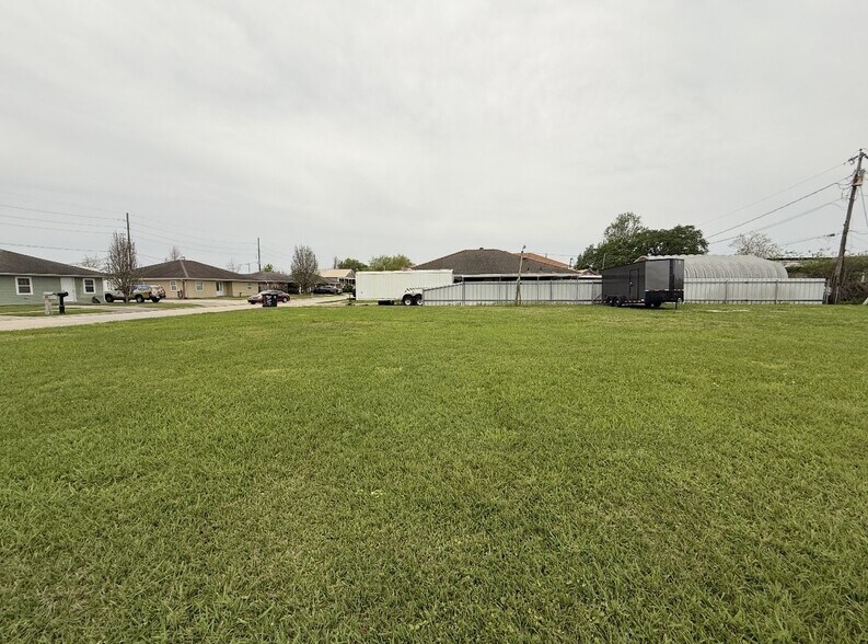 Lawrence Lane, Meraux, LA à vendre - Photo de l’immeuble – Image 3 sur 4