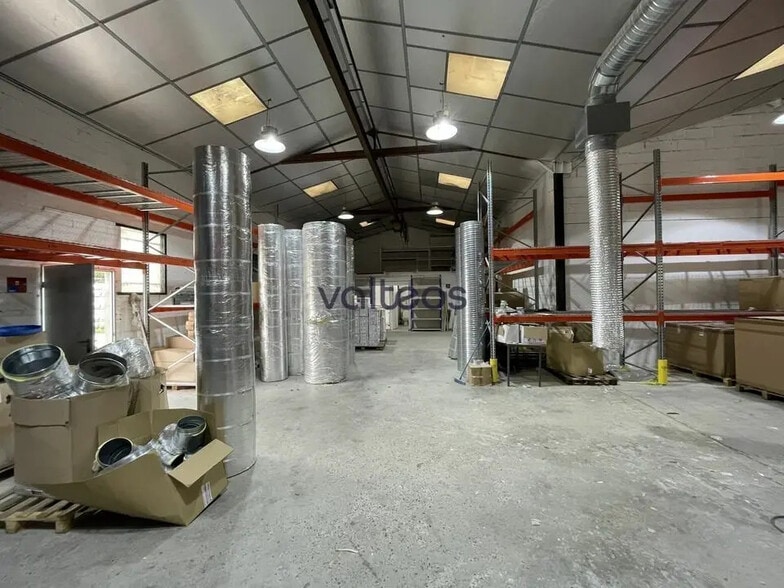 Bureau dans Flourens à louer - Photo intérieure – Image 2 sur 10