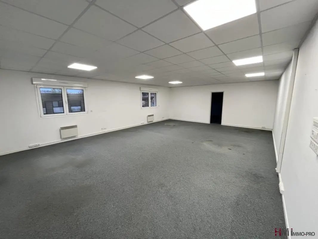 Bureau dans Montivilliers à louer Photo intérieure– Image 1 sur 6