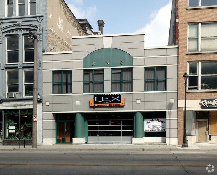 530 N Water St, Milwaukee, WI à vendre - Photo de l’immeuble – Image 2 sur 3