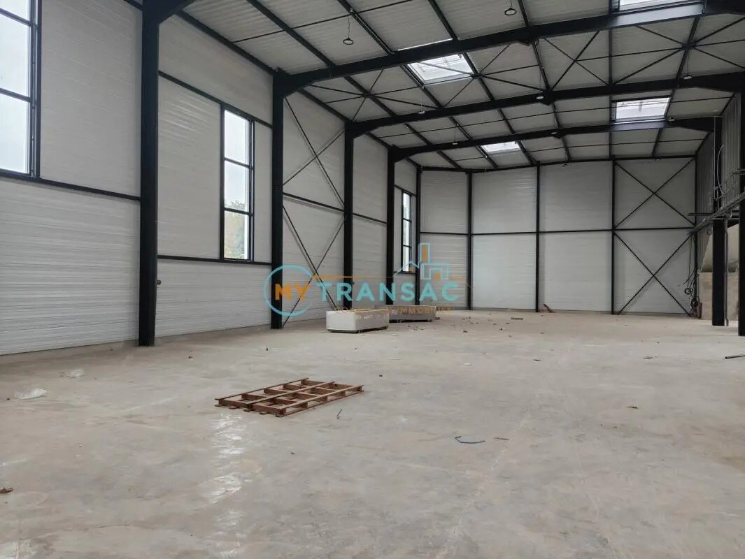 Local d’activités dans Chalifert à louer Photo de l’immeuble– Image 1 sur 9