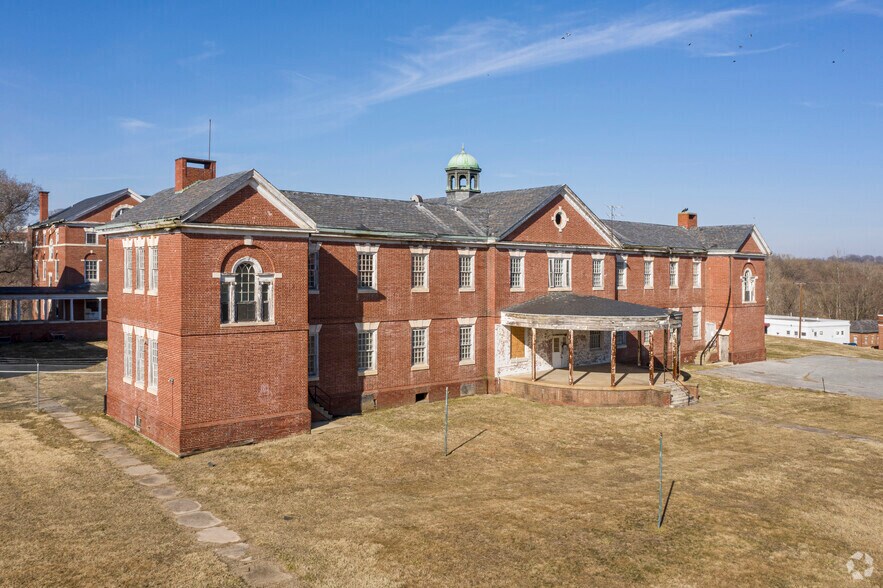 Warfield at Historic Sykesville portefeuille de 11 biens à vendre sur LoopNet.fr - Photo de l’immeuble – Image 2 sur 2