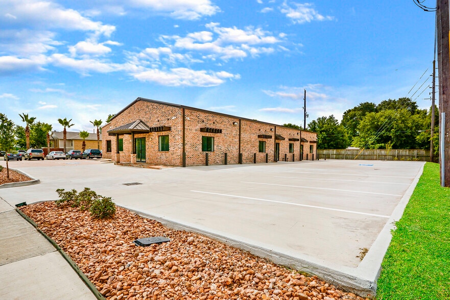 5507 Morton Rd, Katy, TX à louer - Photo de l’immeuble – Image 3 sur 17