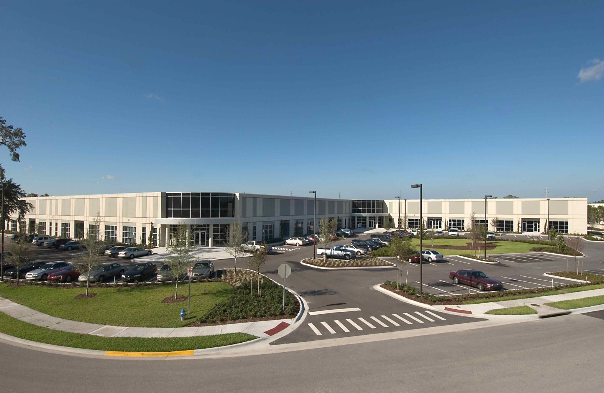 3160 Southgate Commerce Blvd, Orlando, FL à louer Photo principale– Image 1 sur 6