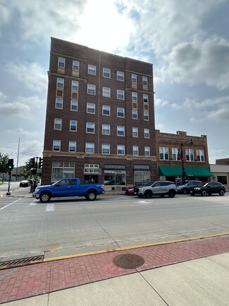 Plus de détails pour 103 E Maple Ave, Beaver Dam, WI - Logement à vendre
