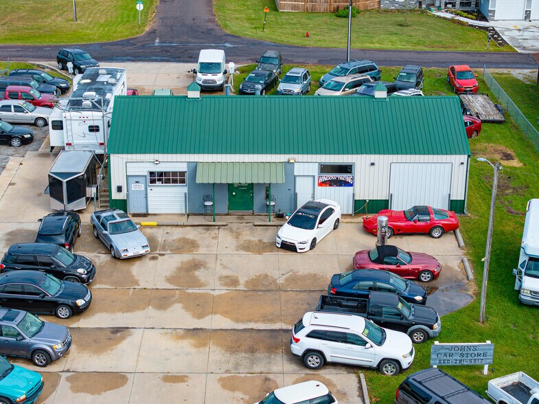 306 W Front St, La Monte, MO à vendre - Photo de l’immeuble – Image 3 sur 24