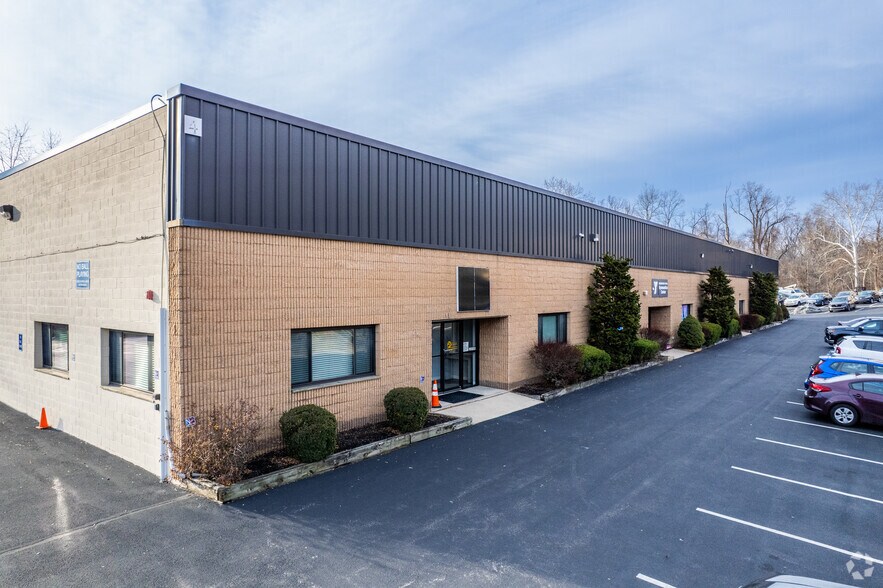 1 Raymond Dr, Havertown, PA à louer - Photo principale – Image 3 sur 3