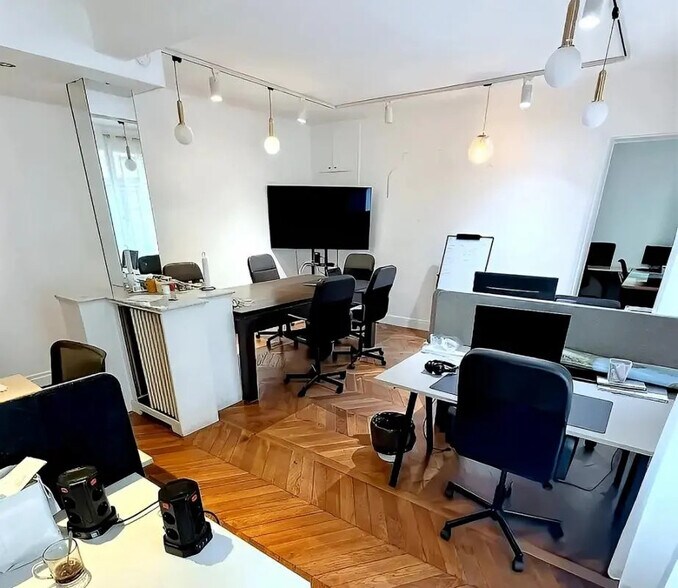 Bureau dans Paris à louer - Photo de l’immeuble – Image 3 sur 5