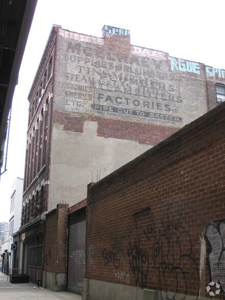 440 Broadway, Brooklyn, NY à vendre - Photo de l’immeuble – Image 2 sur 3