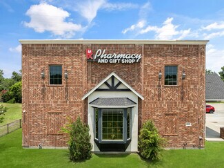 Plus de détails pour 207 E Byron Nelson Blvd, Roanoke, TX - Local commercial à vendre