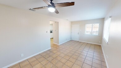 927 E 41st St, Austin, TX à vendre Photo intérieure– Image 1 sur 5