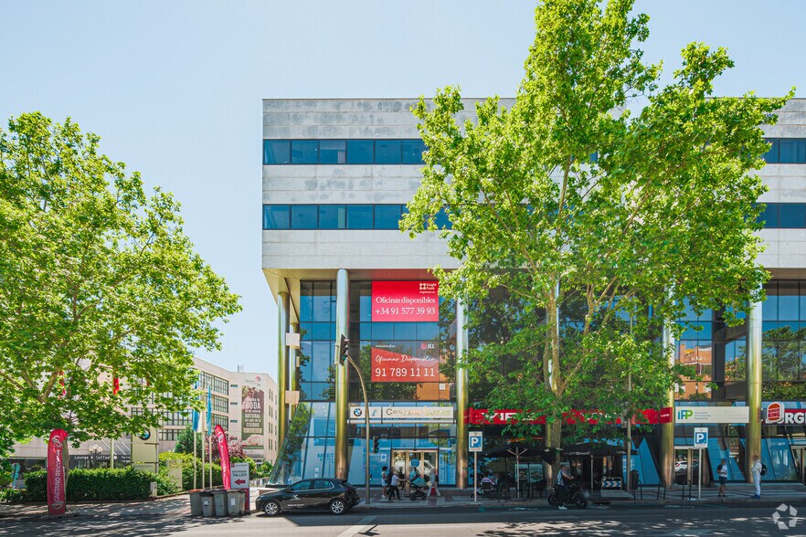 Calle De Alcalá, 474, Madrid, Madrid à louer - Photo de l’immeuble – Image 3 sur 3
