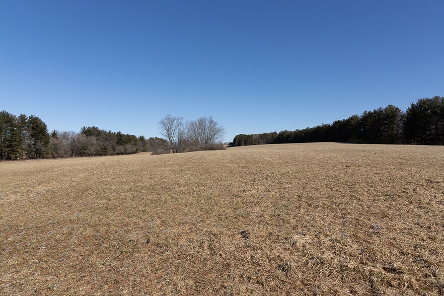 4890 County Road A, Oregon, WI à vendre - Photo de l’immeuble – Image 2 sur 5