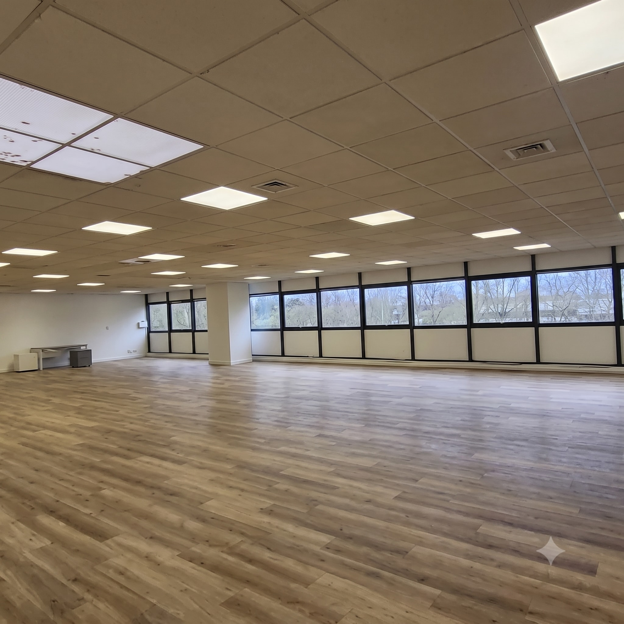 167 Rue De La Belle Etoile, Roissy-en-France à louer Photo de l’immeuble– Image 1 sur 10