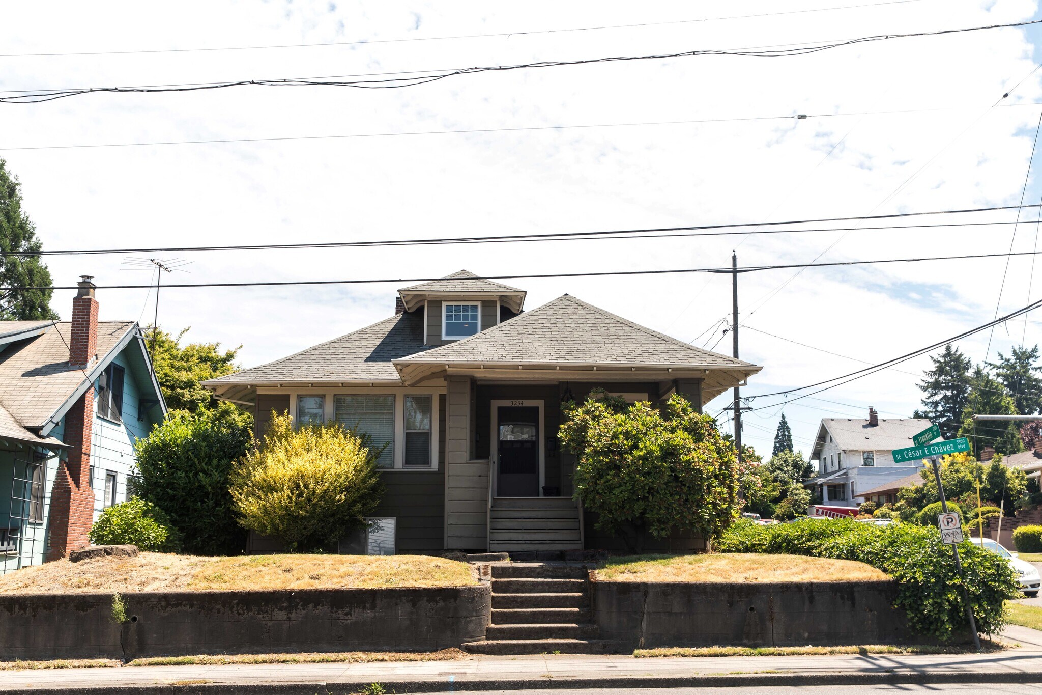 3234 SE Cesar Chavez Blvd, Portland, OR à vendre Photo principale– Image 1 sur 17