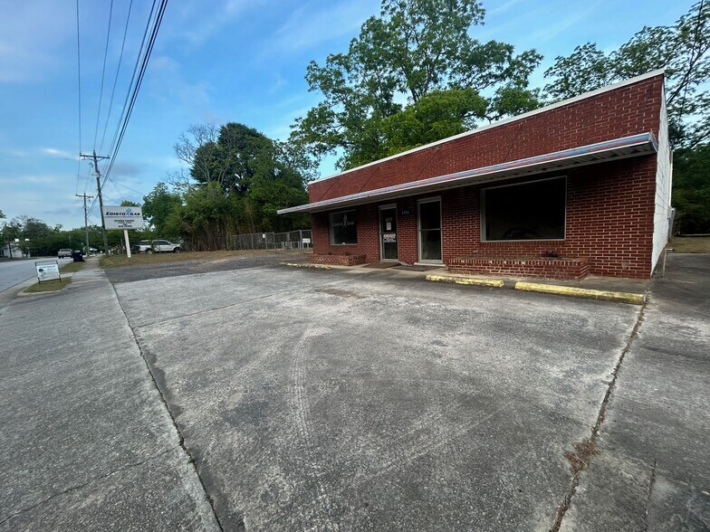 4456 Rosemary St, Williston, SC à vendre - Photo de l’immeuble – Image 3 sur 37