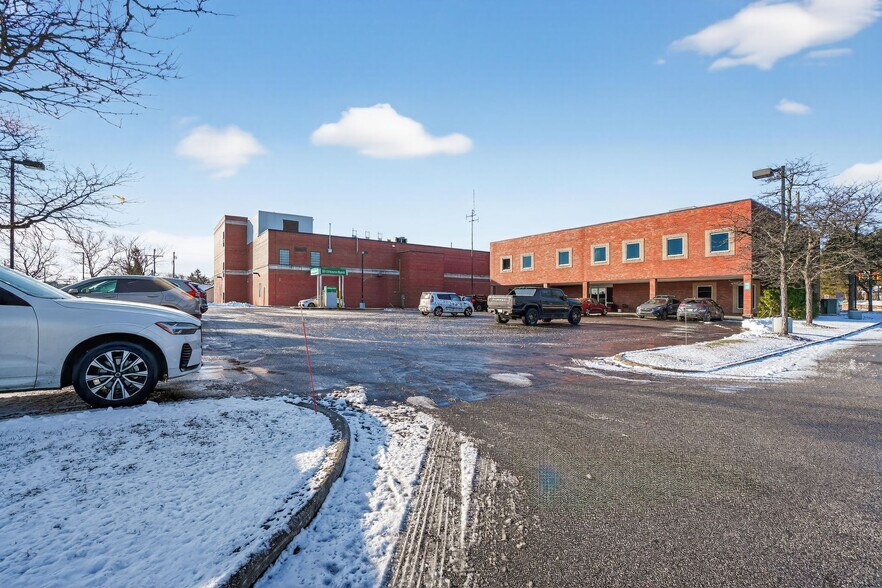 3401 Richmond Rd, Beachwood, OH à vendre - Photo de l’immeuble – Image 2 sur 18