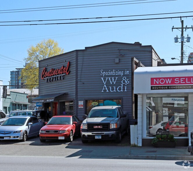 1706 W 4th Ave, Vancouver, BC à vendre - Photo de l’immeuble – Image 3 sur 3