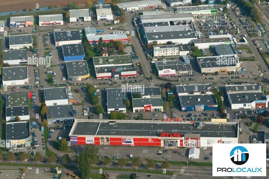 24 Rue Des Prés De Brou, Bourg-en-Bresse à vendre - Photo de l’immeuble – Image 1 sur 2