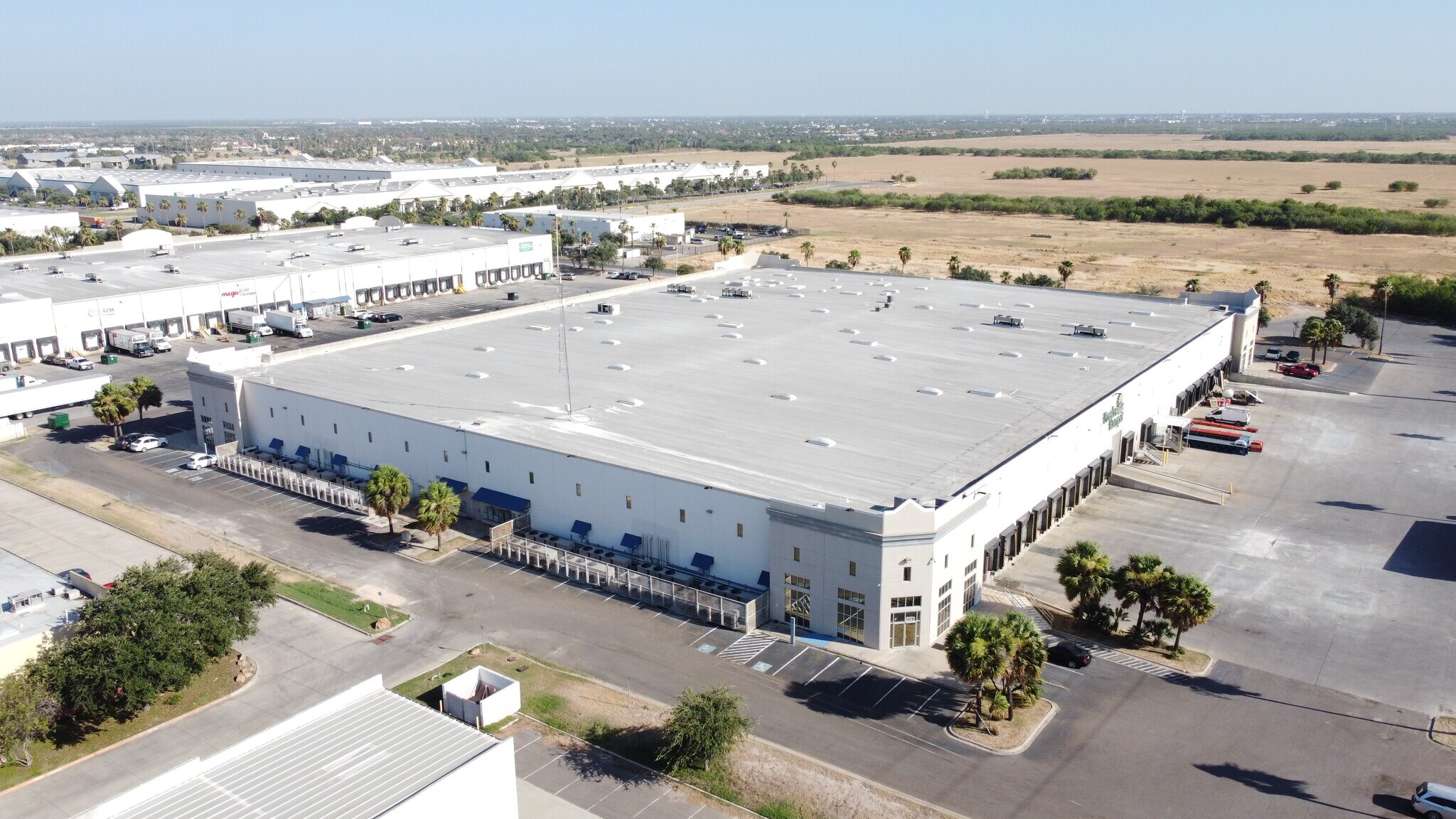4401-4409 Wanda Ave, McAllen, TX à louer Photo de l’immeuble– Image 1 sur 13