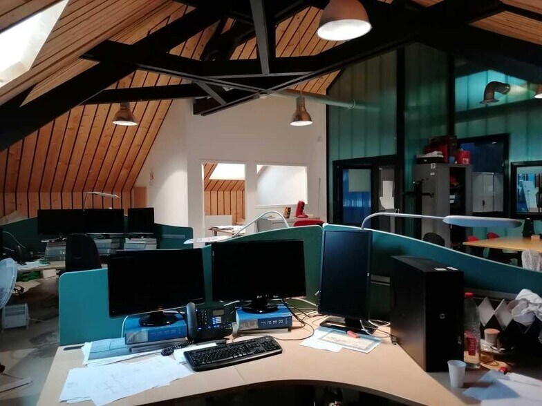Bureau dans Rouen à louer - Photo de l’immeuble – Image 3 sur 6