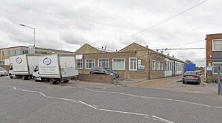 Plus de détails pour 17-19 Thames Rd, Barking - Terrain à louer